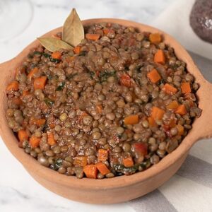 Guiso de lentejas vegano