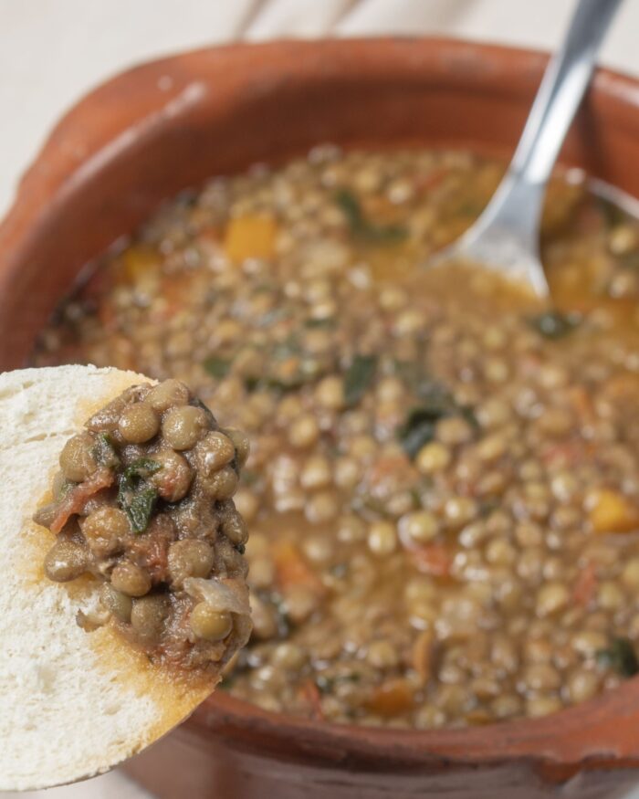 Guiso de lentejas vegano - Imagen 2